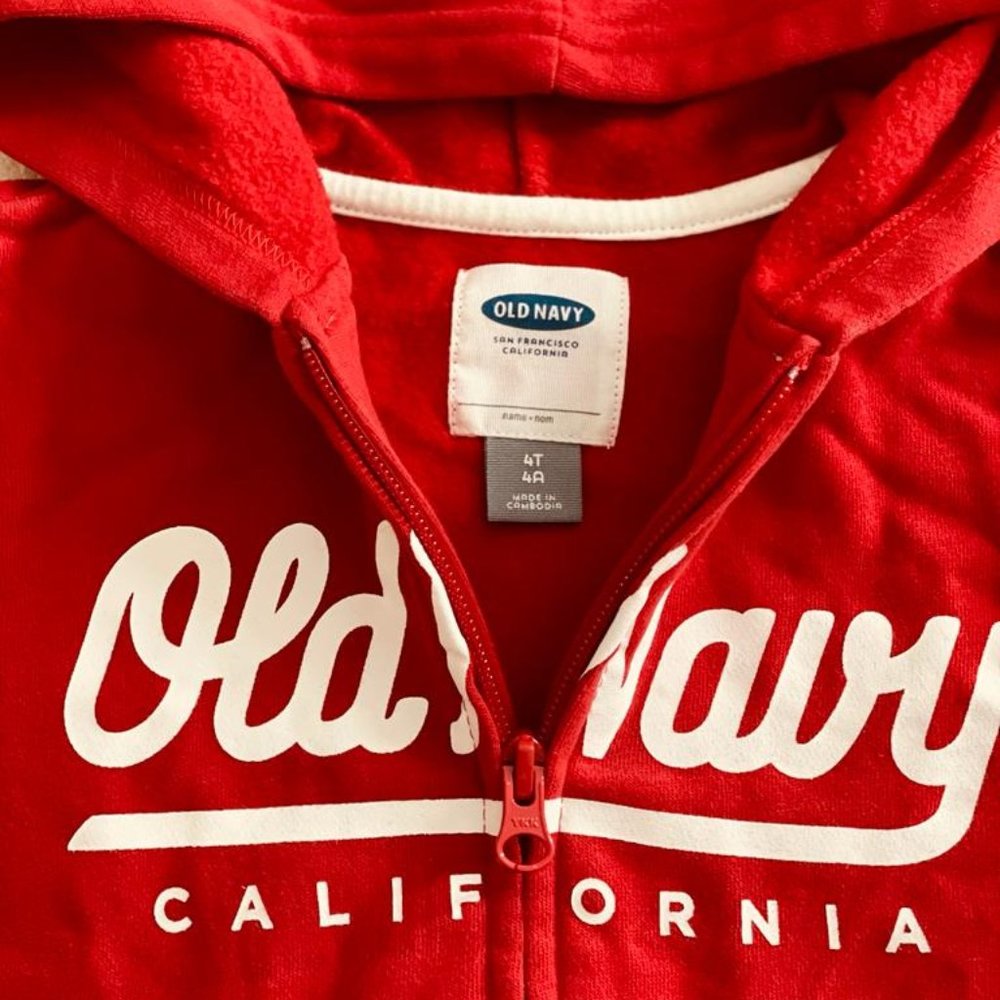 OLD NAVY RED COLOR HOODIE SIZE 4T